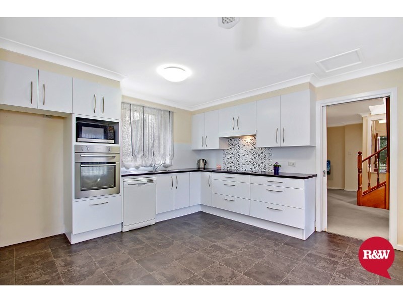 6 Richardson Crescent, Hebersham NSW 2770