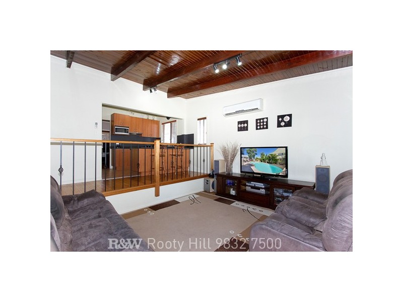 28 Minchinbury Street, Eastern Creek NSW 2766