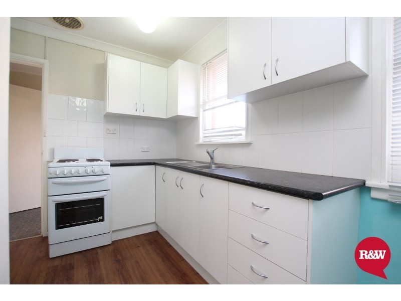 4 Gasmata Crescent, Whalan NSW 2770