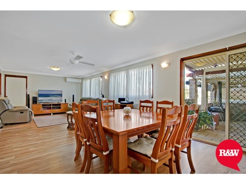 42 Bancroft Street, Oakhurst NSW 2761