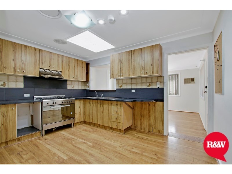 11 Nancy Street, St Marys NSW 2760