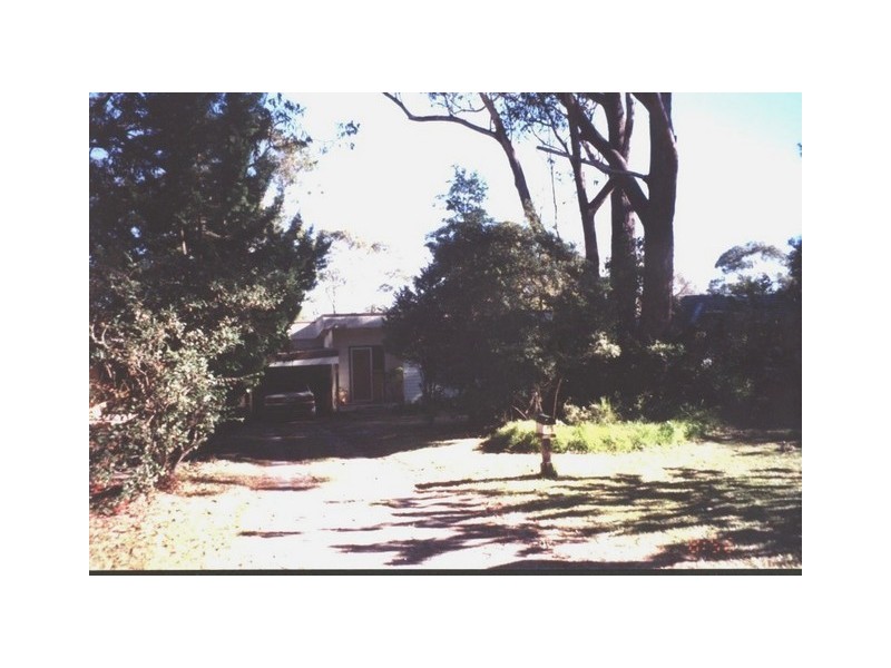 99 Lakin Street, Bateau Bay NSW 2261