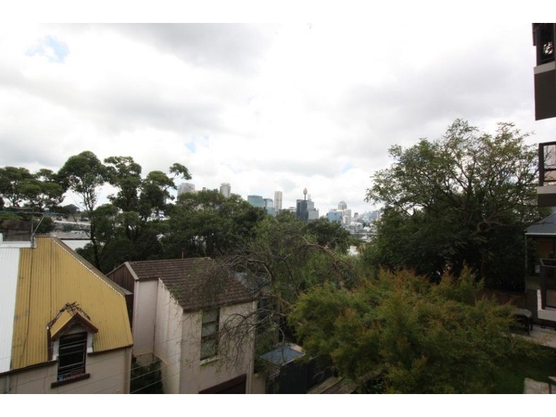 21/2 Pearson Street, Balmain East NSW 2041