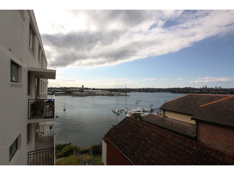 37/10 Gow Street, Birchgrove NSW 2041