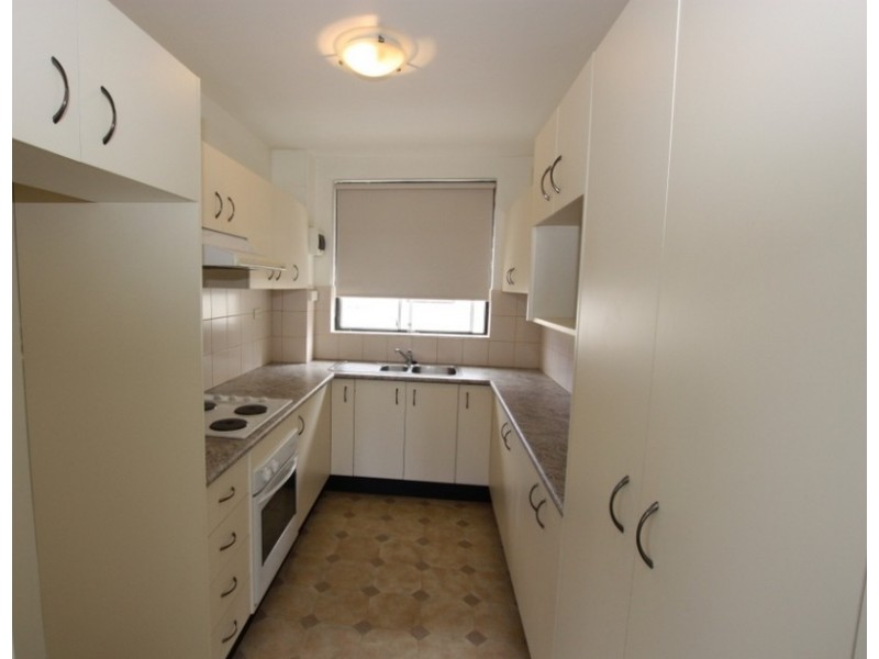 37/10 Gow Street, Birchgrove NSW 2041