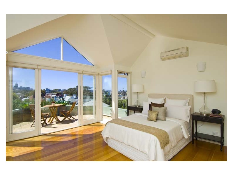 19 Spring Street, Birchgrove NSW 2041