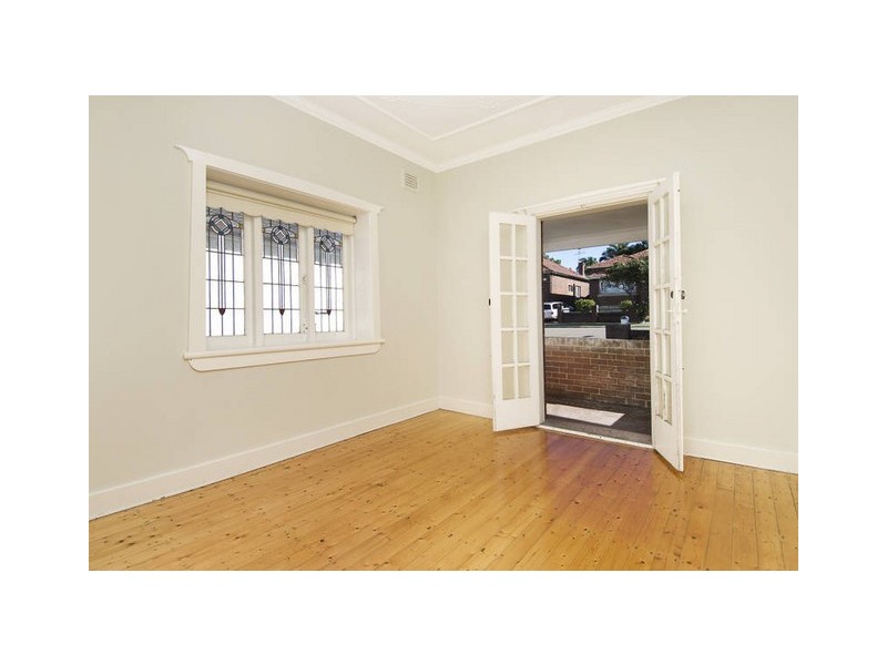 30 Lamrock Avenue, Russell Lea NSW 2046