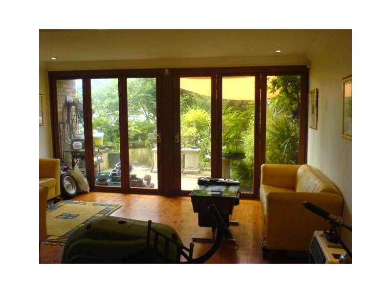 10a Clifton Street, Balmain East NSW 2041