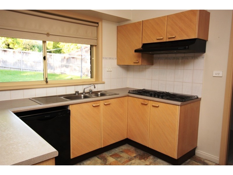 4 Roses Run, Westleigh NSW 2120