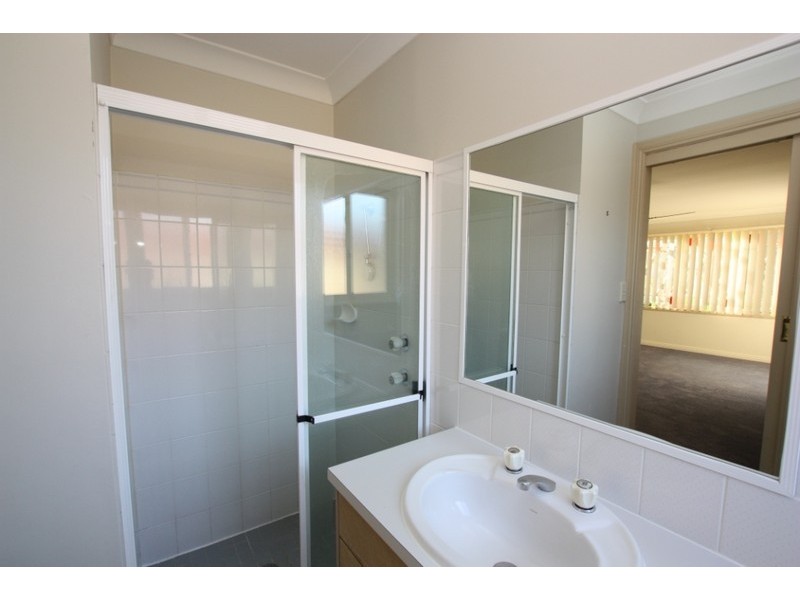 4 Roses Run, Westleigh NSW 2120