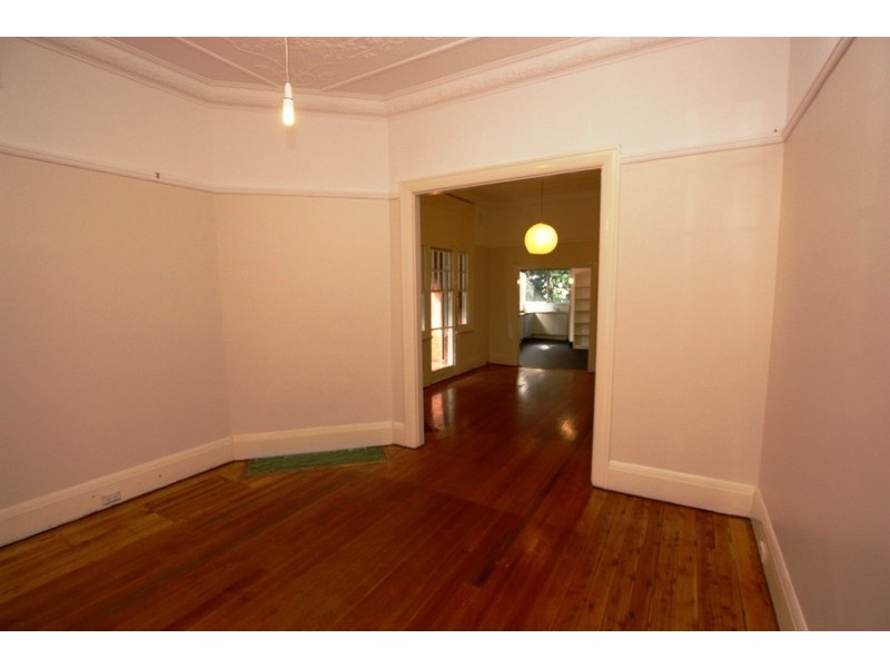 12 Llewellyn Street, Balmain NSW 2041