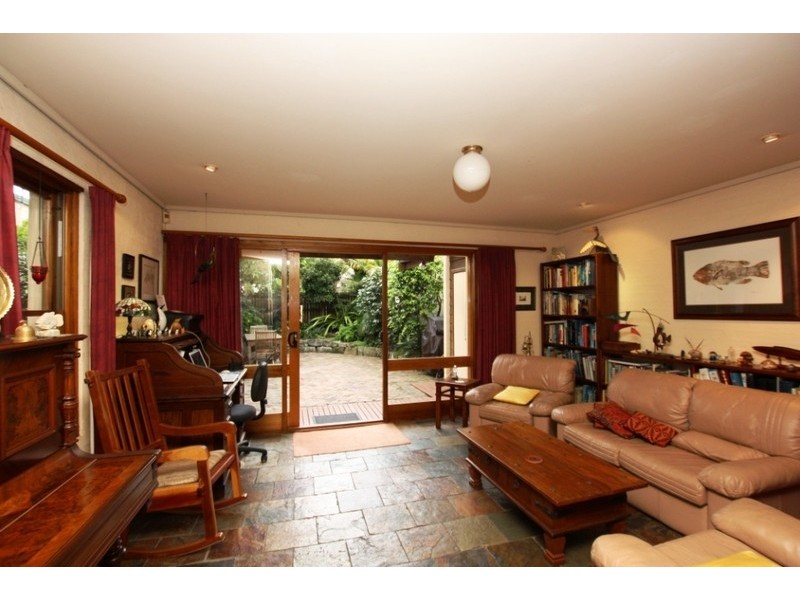 15 Adolphus Street, Balmain NSW 2041