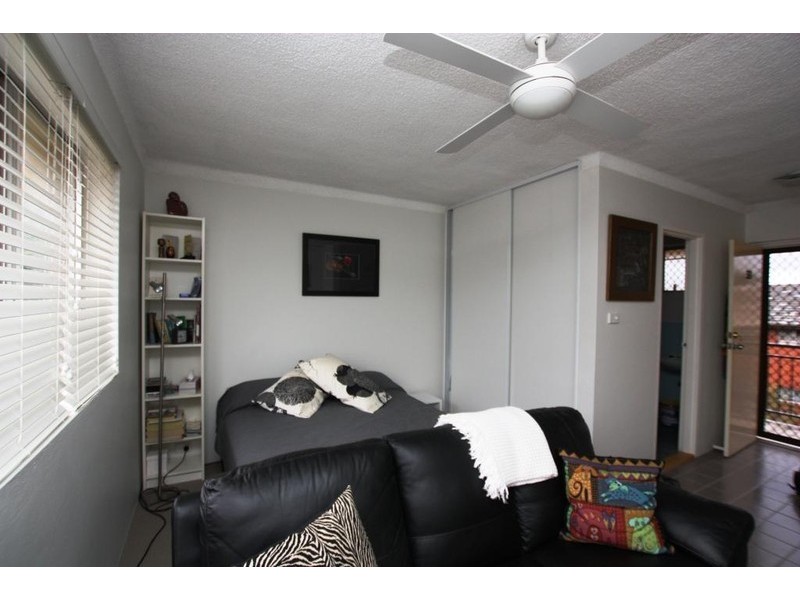 33/4 Bank Street, Meadowbank NSW 2114