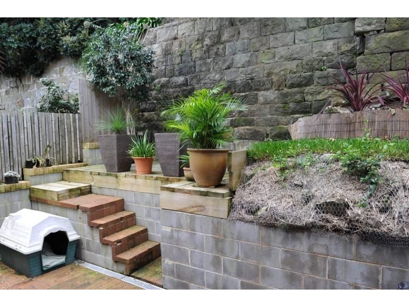 33 William Street **PENDING DEPOSIT**, Balmain East NSW 2041