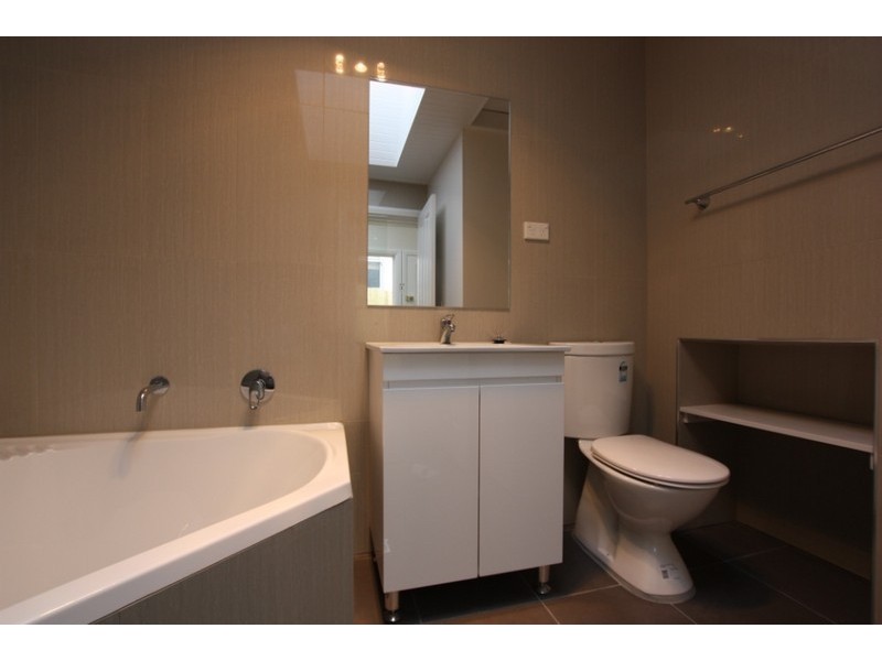 9  Darvall Street **APPLICATION RECEIVED**, Balmain NSW 2041
