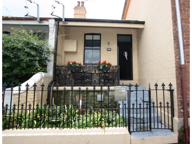 121 Evans Street  **APPLICATIONS RECEIVED**, Rozelle NSW 2039