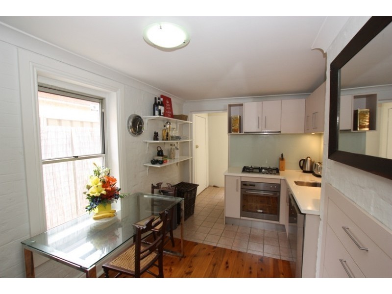 121 Evans Street  **APPLICATIONS RECEIVED**, Rozelle NSW 2039