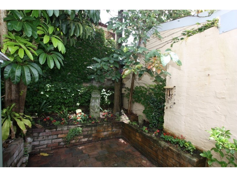 121 Evans Street  **APPLICATIONS RECEIVED**, Rozelle NSW 2039