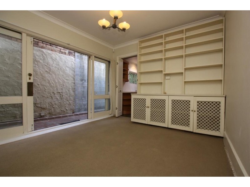 8 Reserve Street **APPLICATIONS ACCEPTED**, Annandale NSW 2038