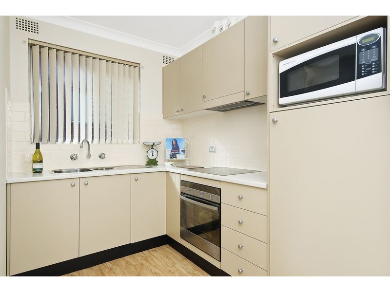 2/10 Edward Street, Ryde NSW 2112