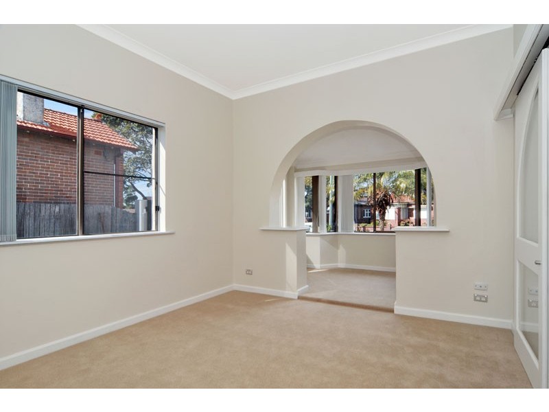 1/406 Lyons Road, Russell Lea NSW 2046