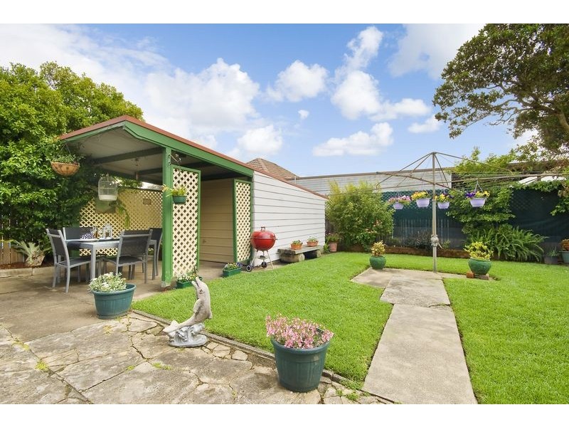 27 Kalgoorlie Street, Leichhardt NSW 2040
