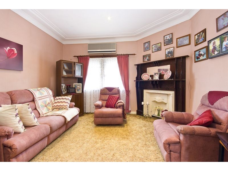 27 Kalgoorlie Street, Leichhardt NSW 2040