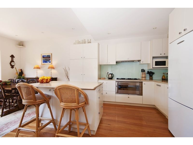 17 The Avenue, Balmain East NSW 2041