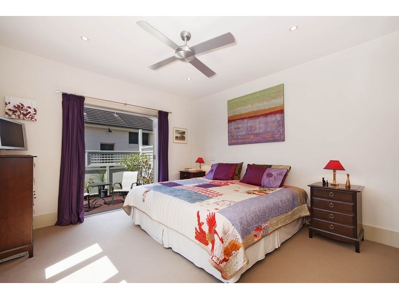 17 The Avenue, Balmain East NSW 2041