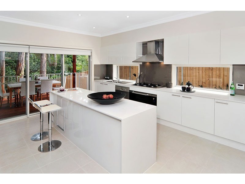 6A STRATFORD AVENUE, Denistone NSW 2114