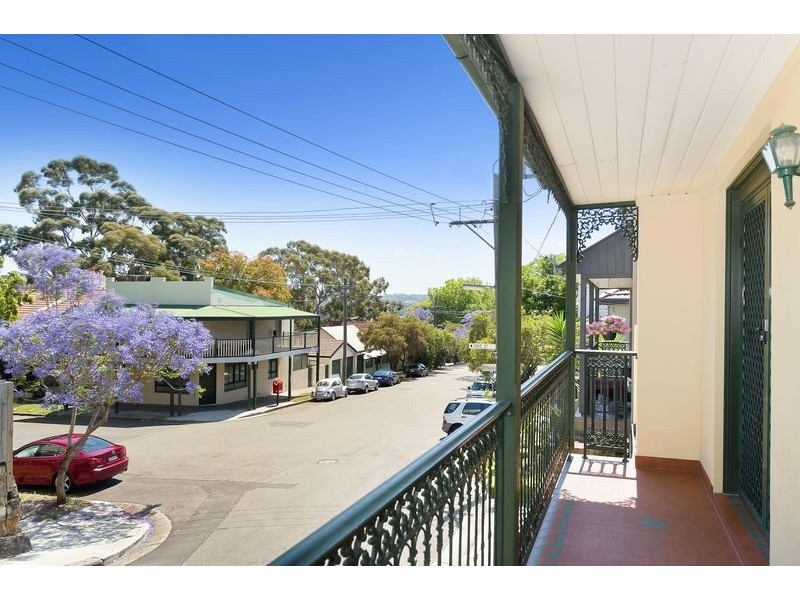 1 Grove Street, Birchgrove NSW 2041
