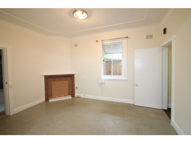 10 Louisa Street, Summer Hill NSW 2130