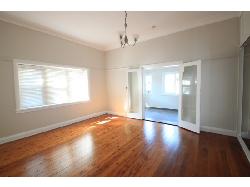 25 Duntroon Street, Hurlstone Park NSW 2193