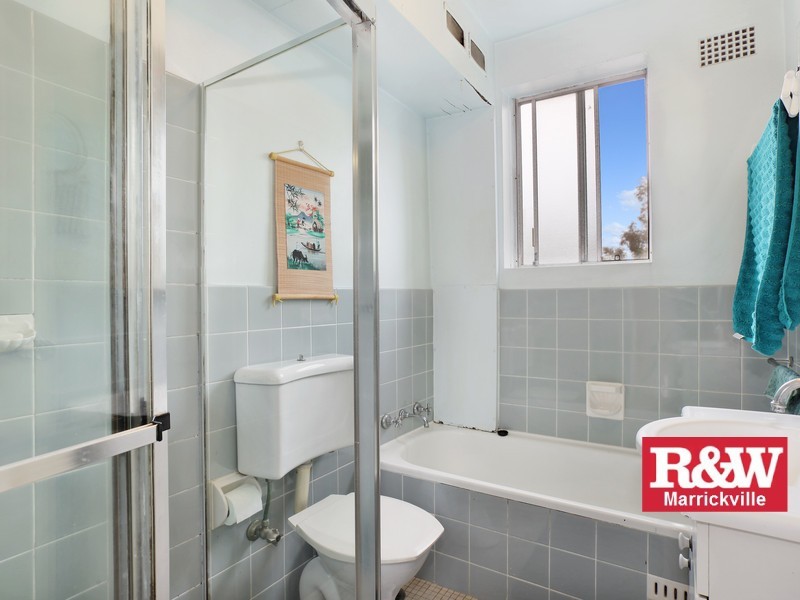 17/60 Ewart Street, Marrickville NSW 2204