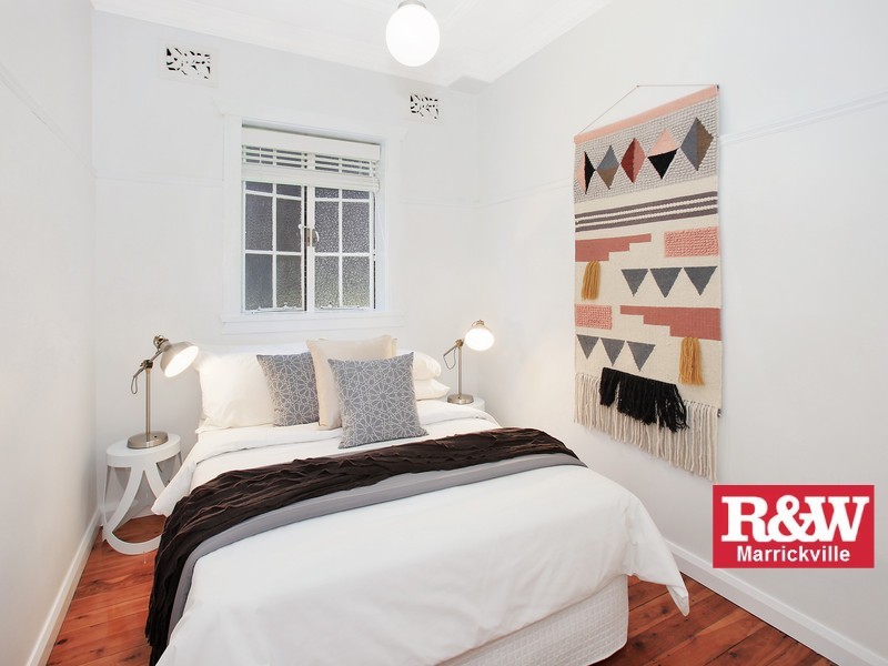 1/68 Ewart Street, Marrickville NSW 2204