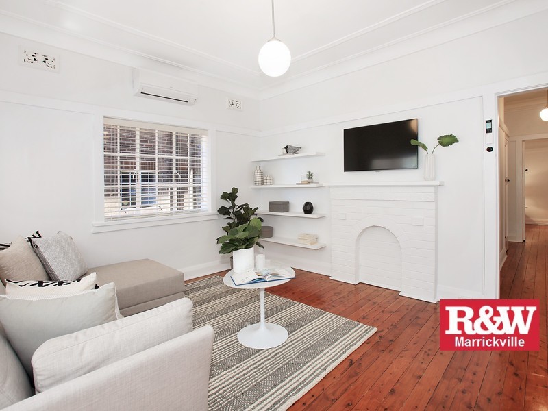 1/68 Ewart Street, Marrickville NSW 2204
