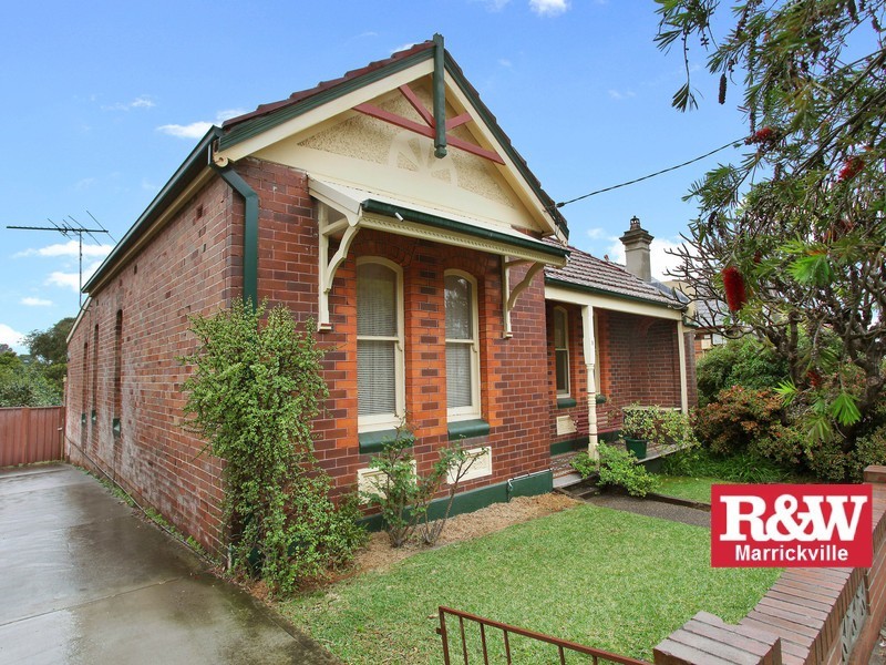 9 Dunstaffenage Street, Hurlstone Park NSW 2193