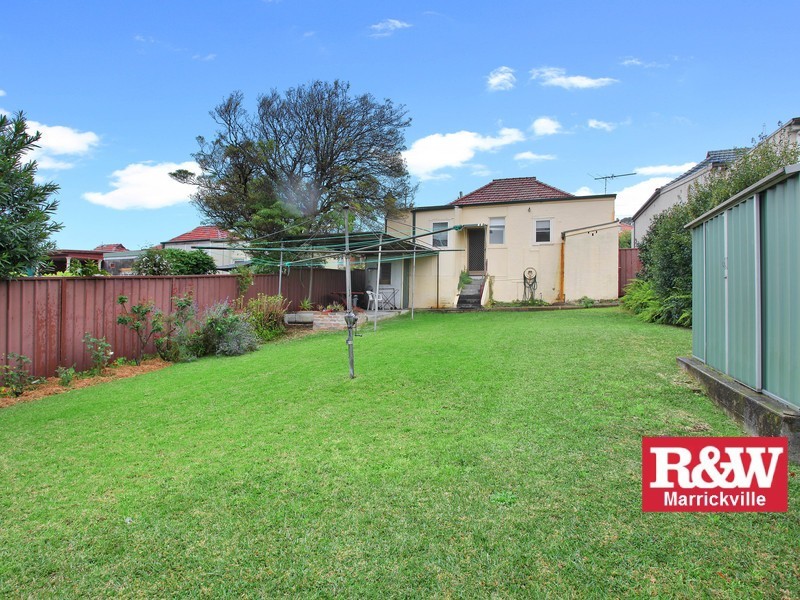 9 Dunstaffenage Street, Hurlstone Park NSW 2193