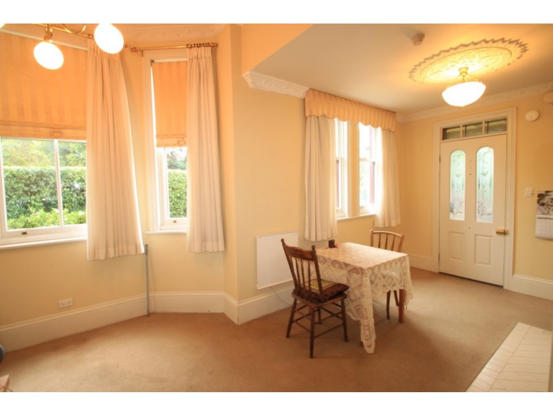 6/12 Elizabeth Street, Ashfield NSW 2131