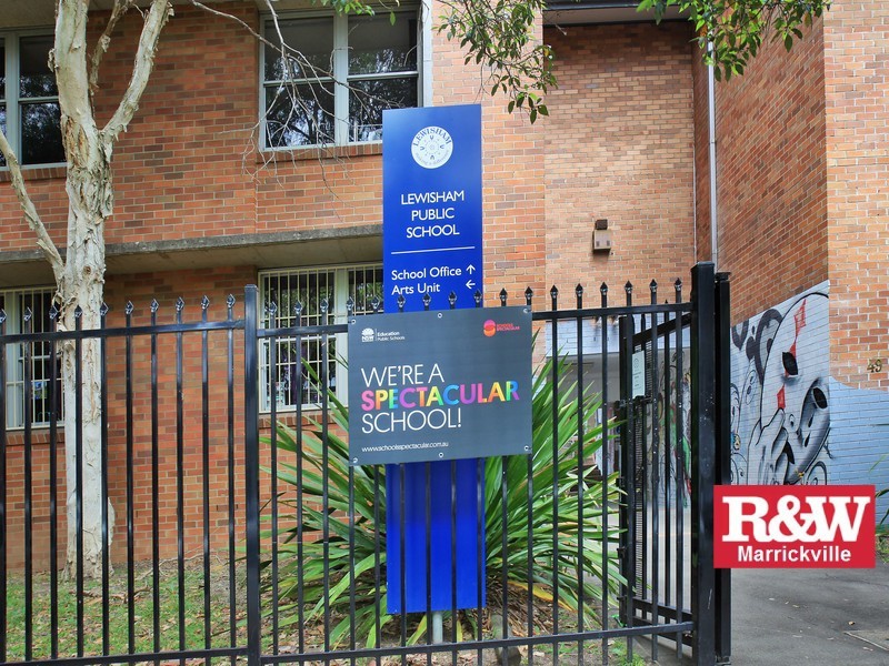 2/59 Wardell Road, Lewisham NSW 2049