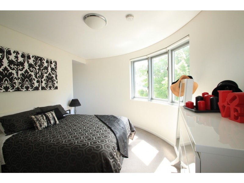 30/10 Terry Road, Dulwich Hill NSW 2203