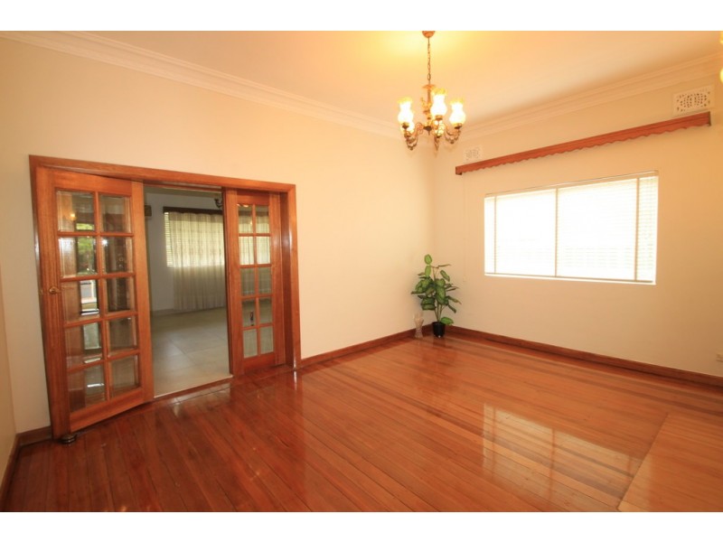 20 Foord Avenue, Hurlstone Park NSW 2193