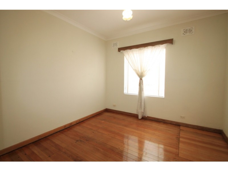 20 Foord Avenue, Hurlstone Park NSW 2193