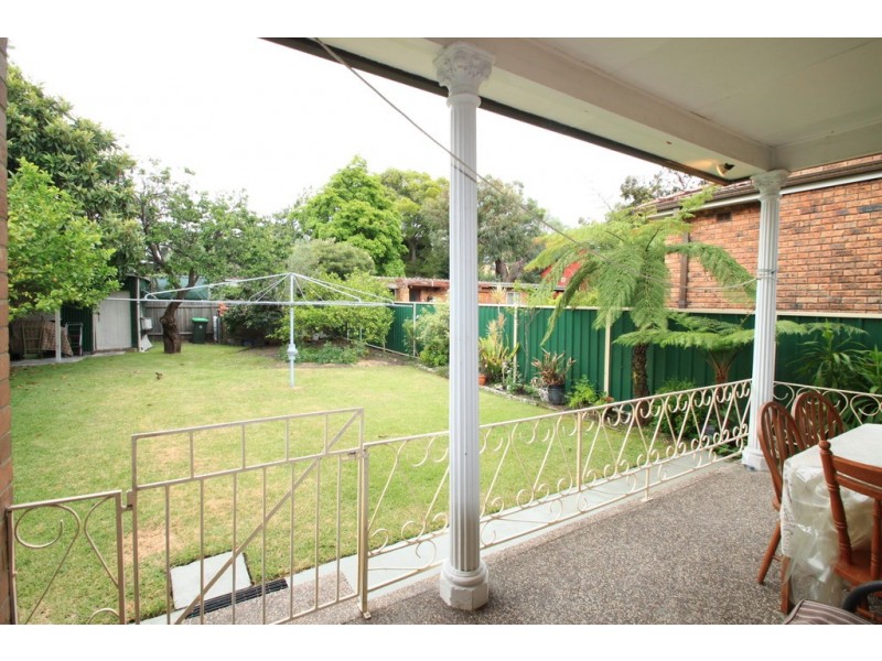 20 Foord Avenue, Hurlstone Park NSW 2193