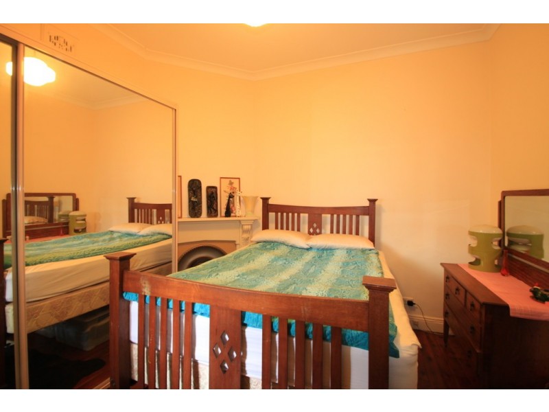 14 Swain Street, Sydenham NSW 2044