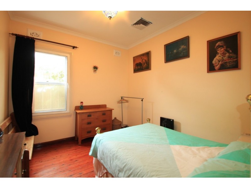 14 Swain Street, Sydenham NSW 2044