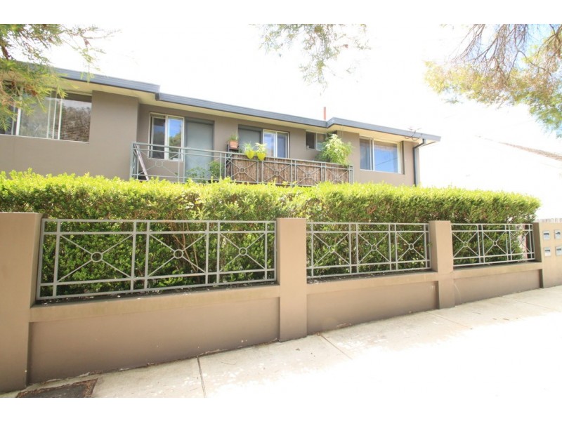 1/81-83 Samuel Street, Tempe NSW 2044