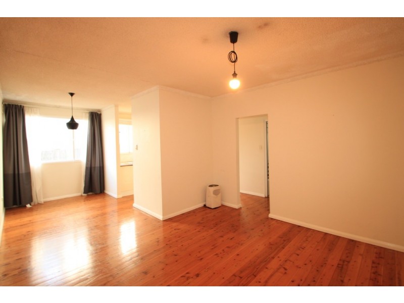 1/81-83 Samuel Street, Tempe NSW 2044