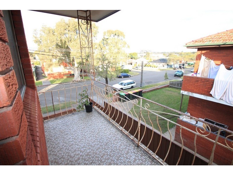 3/61 Augusta Street, Punchbowl NSW 2196