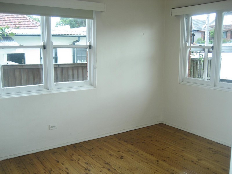 1/7A Anderton Street, Marrickville NSW 2204